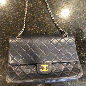 Chanel quilted chain bag